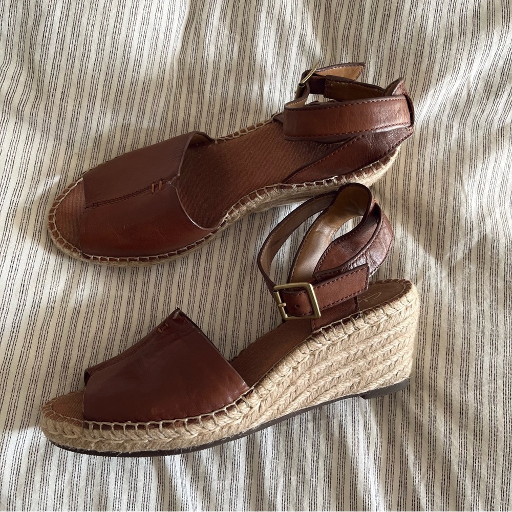 Clarks leather wedge sandals
